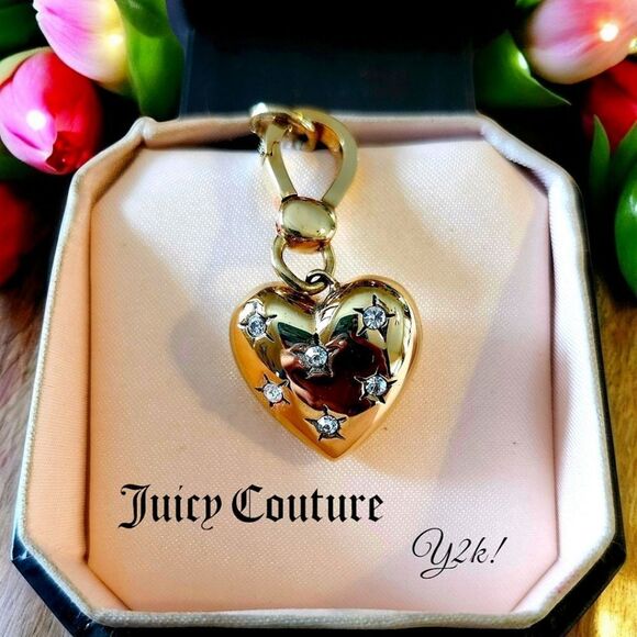 JUICY COUTURE Vintage Gold and Crystal Heart Charm IOB ENCHANTED! - Picture 1 of 8
